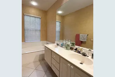 5601 Cove Cir, Naples, FL 34119 - Photo 28