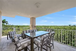 6597 Nicholas Blvd, Naples, FL 34108 - Photo 2