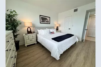 801 River Point Dr #206A, Naples, FL 34102 - Photo 16