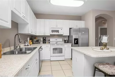 9621 Spanish Moss Way #3825, Bonita Springs, FL 34135 - Photo 6