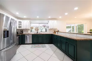 59 Wickliffe Dr, Naples, FL 34110 - Photo 6