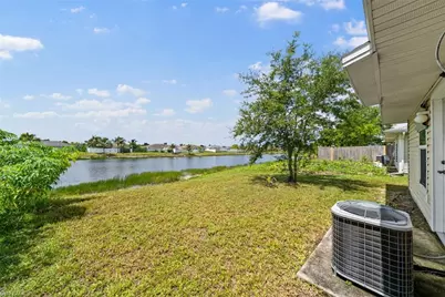 10274 Kingdom Ct, Naples, FL 34114 - Photo 14