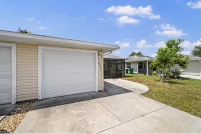 10274 Kingdom Ct, Naples, FL 34114 - Photo 18