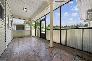 10274 Kingdom Ct, Naples, FL 34114 - Photo 16