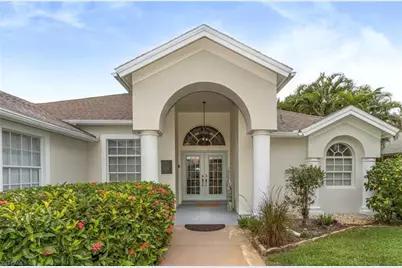1537 Vintage Ln, Naples, FL 34104 - Photo 8