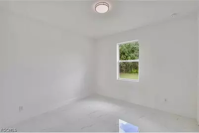 3705 Kelsey St, Fort Myers, FL 33905 - Photo 12