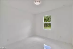 3705 Kelsey St, Fort Myers, FL 33905 - Photo 12