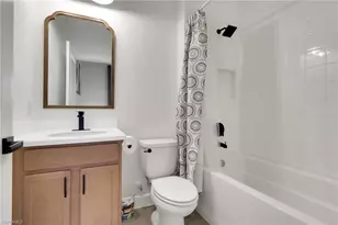 19657 Estero Pointe Ln, Fort Myers, FL 33908 - Photo 12