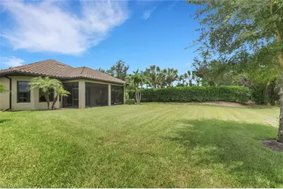 19657 Estero Pointe Ln, Fort Myers, FL 33908 - Photo 14