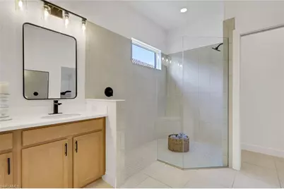 19657 Estero Pointe Ln, Fort Myers, FL 33908 - Photo 30