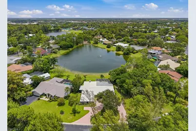 740 Bald Eagle Dr #40, Naples, FL 34105 - Photo 4