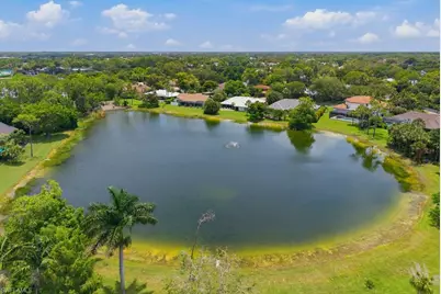 740 Bald Eagle Dr #40, Naples, FL 34105 - Photo 2