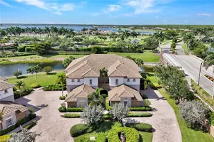 8723 Coastline Ct, Naples, FL 34120 - Photo 2