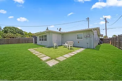 5460 Bayshore Rd, North Fort Myers, FL 33917 - Photo 14