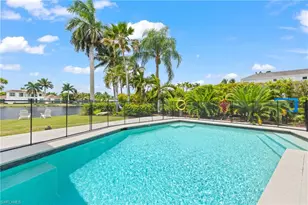 536 Turtle Hatch Rd, Naples, FL 34103 - Photo 22