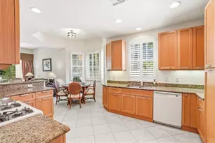 3730 Montreux Ln, Naples, FL 34114 - Photo 10