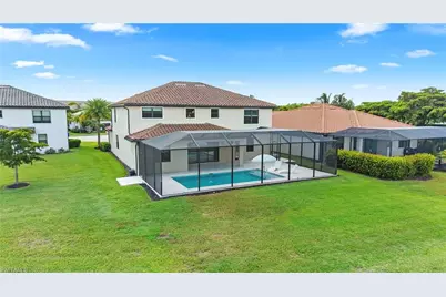 11905 Hickory Estate Cir, Fort Myers, FL 33913 - Photo 2