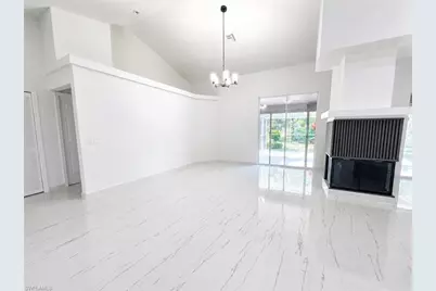 119 Plantation Cir, Naples, FL 34104 - Photo 2