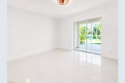 119 Plantation Cir, Naples, FL 34104 - Photo 8
