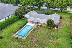 1608 Crayton Rd, Naples, FL 34102 - Photo 28