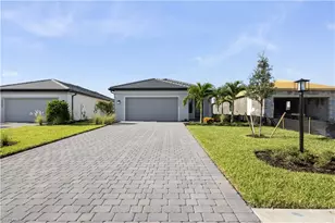 19226 Hinkley Dr, Estero, FL 33928 - Photo 2