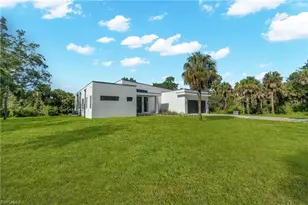 4070 24th Ave SE, Naples, FL 34117 - Photo 2