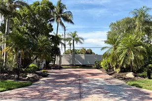 4596 Southern Breeze Dr, Naples, FL 34114 - Photo 1
