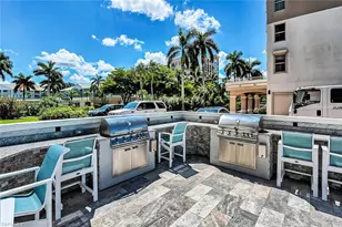 10701 Gulf Shore Dr, Naples, FL 34108 - Photo 36
