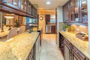 10701 Gulf Shore Dr, Naples, FL 34108 - Photo 16