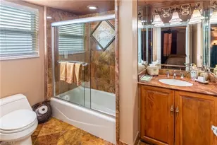 10701 Gulf Shore Dr, Naples, FL 34108 - Photo 20