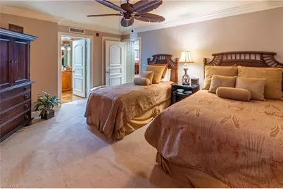 10701 Gulf Shore Dr #1002, Naples, FL 34108 - Photo 18