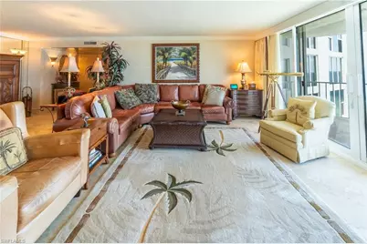 10701 Gulf Shore Dr #1002, Naples, FL 34108 - Photo 8