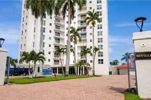 10701 Gulf Shore Dr, Naples, FL 34108 - Photo 2