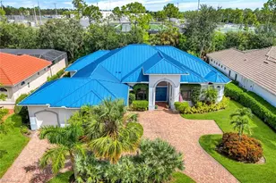1725 Supreme Ct, Naples, FL 34110 - Photo 6