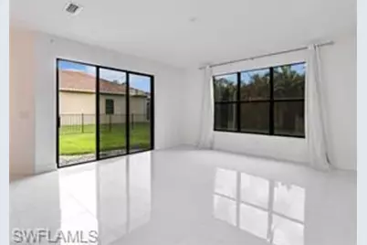 10008 Chesapeake Bay Dr, Fort Myers, FL 33913 - Photo 14