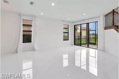 10008 Chesapeake Bay Dr, Fort Myers, FL 33913 - Photo 4