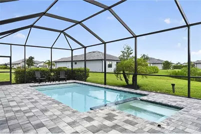 1385 Birdie Dr, Naples, FL 34120 - Photo 2