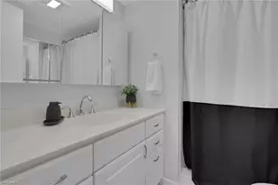 170 Turtle Lake Ct, Naples, FL 34105 - Photo 20