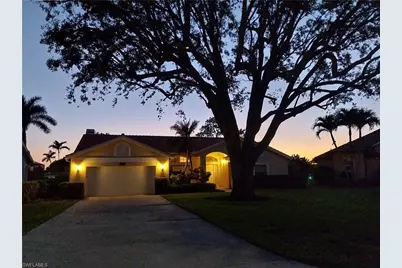 449 Dundee Ct, Naples, FL 34104 - Photo 2