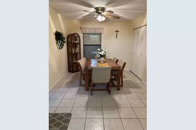 9285 Lake Park Dr #101, Fort Myers, FL 33919 - Photo 6