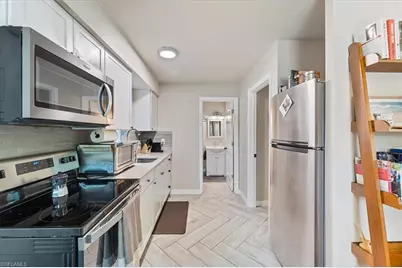 3365 Estey Ave, Naples, FL 34104 - Photo 20
