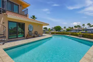 197 Gulfport Ct, Marco Island, FL 34145 - Photo 24