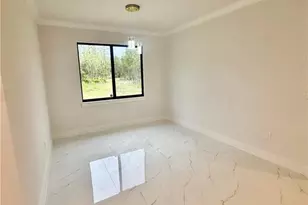 4371 47th Ave NE, Naples, FL 34120 - Photo 10