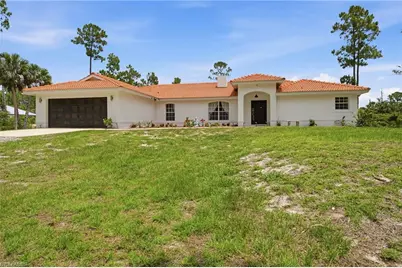 3021 14th Ave SE, Naples, FL 34117 - Photo 2