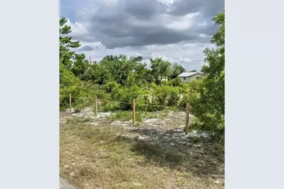126 Loquat Rd NW, Lake Placid, FL 33852 - Photo 4