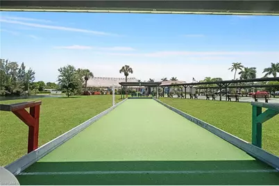 104 Brittany Ct, Naples, FL 34112 - Photo 30