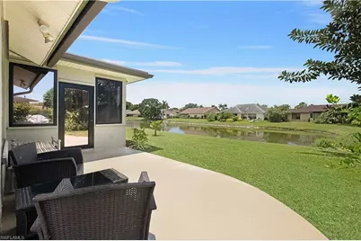 104 Brittany Ct, Naples, FL 34112 - Photo 16