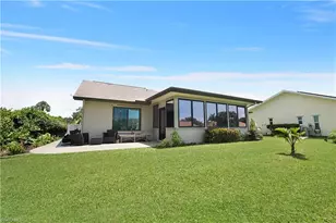 104 Brittany Ct, Naples, FL 34112 - Photo 18