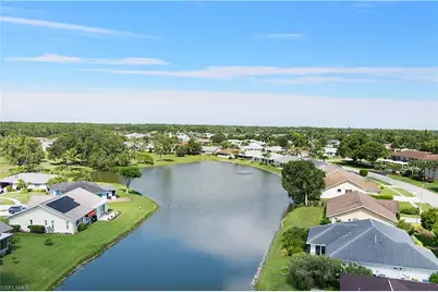 104 Brittany Ct, Naples, FL 34112 - Photo 38