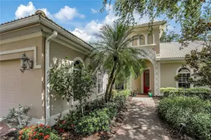 3155 Santorini Ct, Naples, FL 34119 - Photo 4